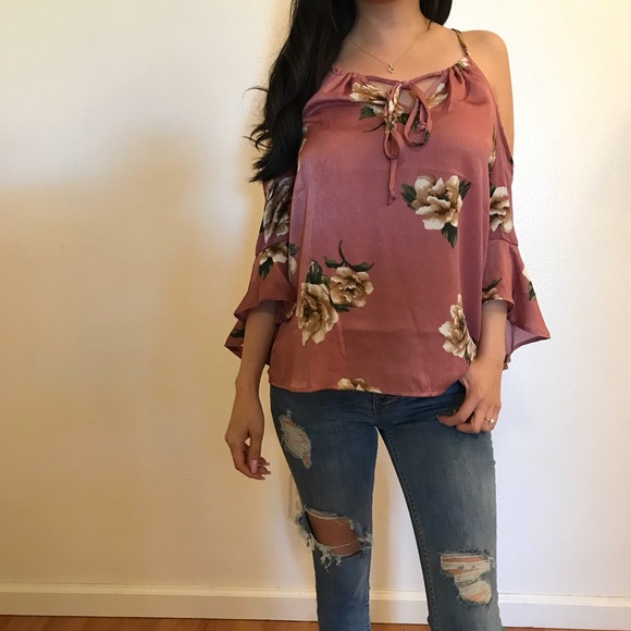 Dusty Rose Floral Open Shoulder Satin Top - Picture 5 of 8
